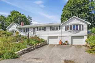 11 Farmington Cir, Marlborough, MA 01752 - Photo 1