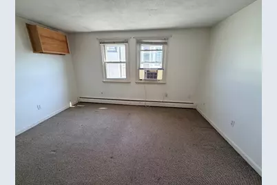 107 Bolton St, Boston, MA 02127 - Photo 9
