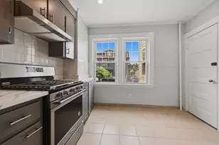 146-148 Waverley Ave, Watertown, MA 02472 - Photo 5