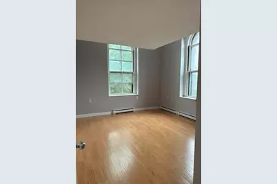 100 Captains Row #203, Chelsea, MA 02150 - Photo 5