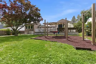 6 Appletree Rd, Danvers, MA 01923 - Photo 27