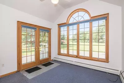 71 West St, Hatfield, MA 01088 - Photo 5