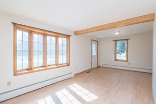 71 West St, Hatfield, MA 01088 - Photo 13
