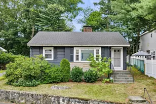 7 Edgehill Rd, Swampscott, MA 01907 - Photo 1
