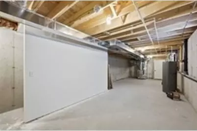 45 Leyfred Ter #2, Springfield, MA 01109 - Photo 23