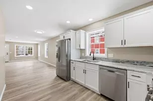 45 Leyfred Terrace, Springfield, MA 01109 - Photo 3