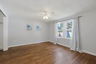 30 Lloyd St, Blackstone, MA 01504 - Photo 21