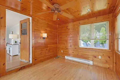30 Lloyd St, Blackstone, MA 01504 - Photo 11