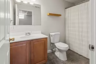 705 Southbridge St, Worcester, MA 01610 - Photo 7