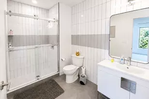 654 E Broadway, Boston, MA 02127 - Photo 9