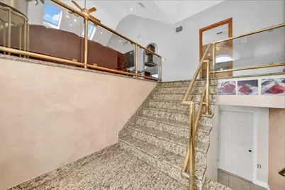 33 Tedford Ave, Revere, MA 02151 - Photo 5