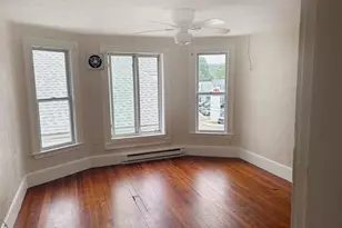 633 River St, Haverhill, MA 01832 - Photo 1