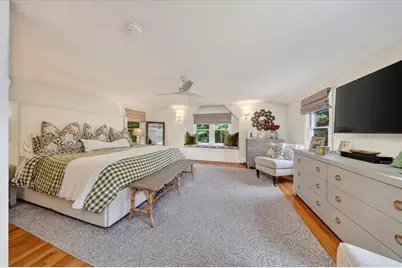 14 Bradley Woods Dr, Hingham, MA 02043 - Photo 17