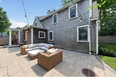14 Bradley Woods Dr, Hingham, MA 02043 - Photo 21