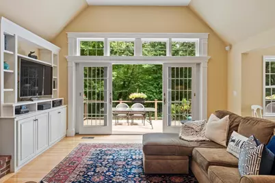 17 Townsend Road, Lynnfield, MA 01940 - Photo 9