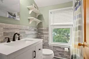 26 Oakwood Rd, Quincy, MA 02169 - Photo 23
