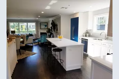 1525 Beacon St #3, Newton, MA 02468 - Photo 7
