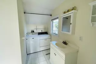 18 Richardson St, Boston, MA 02135 - Photo 15