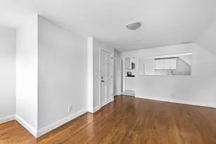 17 Forest Ave, Salem, MA 01970 - Photo 7