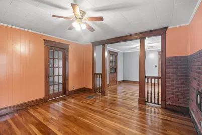 21-23 Colchester St #21, Springfield, MA 01109 - Photo 5