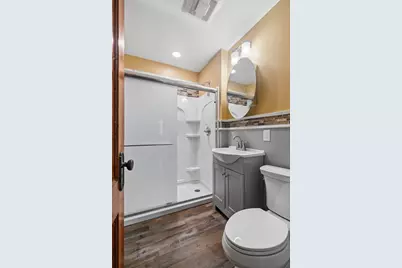 21-23 Colchester St #21, Springfield, MA 01109 - Photo 21