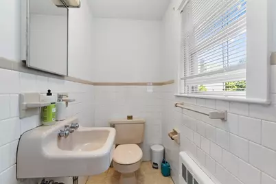 17 Holworthy Pl #17, Cambridge, MA 02138 - Photo 5