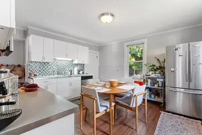 17 Holworthy Pl #17, Cambridge, MA 02138 - Photo 3