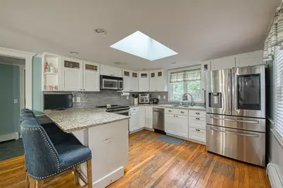 30 Edgewood Ln, Marshfield, MA 02050 - Photo 5