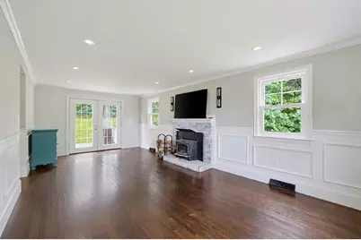 1740 Plymouth St, Bridgewater, MA 02324 - Photo 17