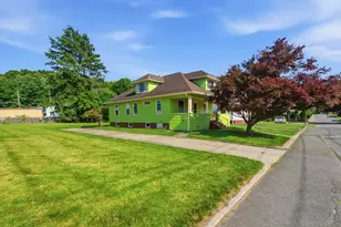 16 Hartford St, South Hadley, MA 01075 - Photo 33