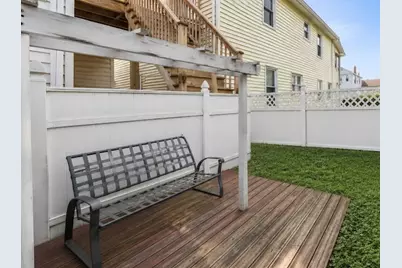 191 W 6th St #3, Lowell, MA 01850 - Photo 11