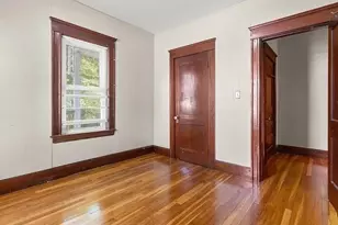 191 W 6th St, Lowell, MA 01850 - Photo 5
