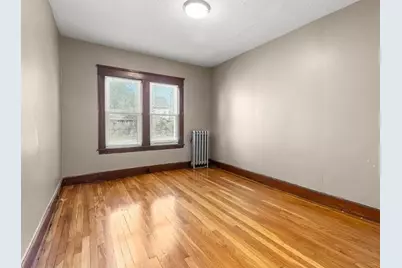 191 W 6th St #1, Lowell, MA 01850 - Photo 7