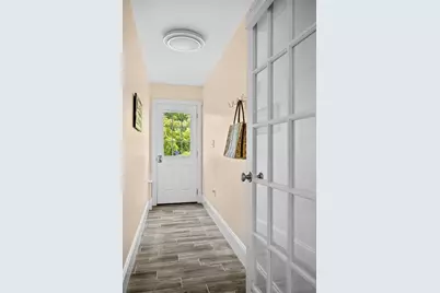 7 Sullivans Ct, West Newbury, MA 01985 - Photo 1