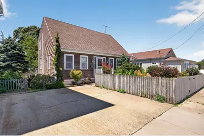 55 Irving St, Fall River, MA 02723 - Photo 1
