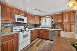 55 Irving St, Fall River, MA 02723 - Photo 3