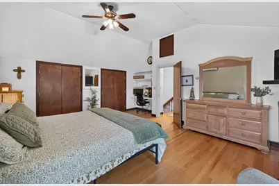 55 Irving St, Fall River, MA 02723 - Photo 13