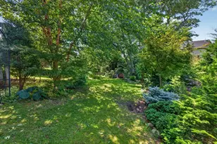 55 Irving St, Fall River, MA 02723 - Photo 25