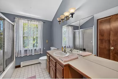 55 Irving St, Fall River, MA 02723 - Photo 15