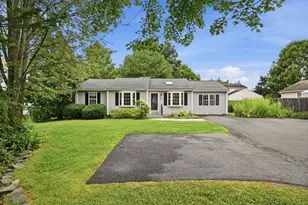 14 Florence Rd, Easthampton, MA 01027 - Photo 1