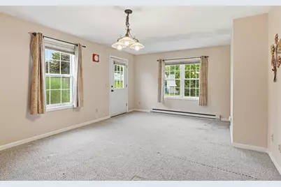 14 Florence Rd, Easthampton, MA 01027 - Photo 11