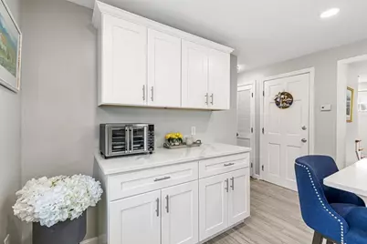 6 Oak Dr, Plainville, MA 02762 - Photo 9