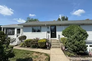 474 Parker St, New Bedford, MA 02740 - Photo 1