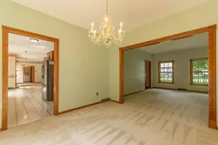 20 Nolan Ln, Agawam, MA 01030 - Photo 13
