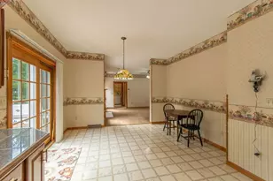20 Nolan Ln, Agawam, MA 01030 - Photo 9