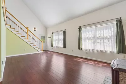 71 Pelczar Rd, Dracut, MA 01826 - Photo 9