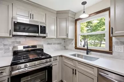 142 Olko Circle, Chicopee, MA 01020 - Photo 9