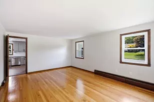 142 Olko Cir, Chicopee, MA 01020 - Photo 13