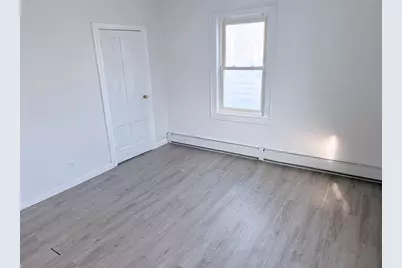 77 Weetamoe St #2, Fall River, MA 02720 - Photo 9