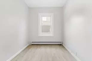 77 Weetamoe St, Fall River, MA 02720 - Photo 5